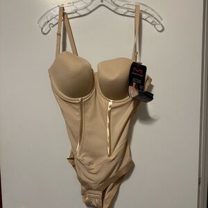 Maidenform Women's Tan Bodysuit